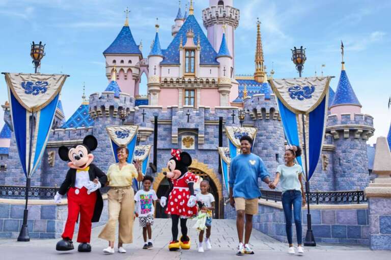 Enchanting Stay Just 47 Minutes from Disneyland Magic! Enchanting Stay Just 47 Minutes from Disneyland Magic!